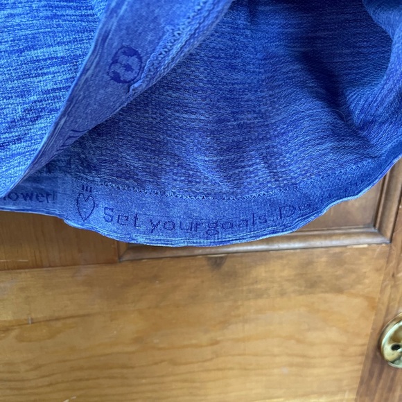 Lululemon Tank - Picture 4 of 5